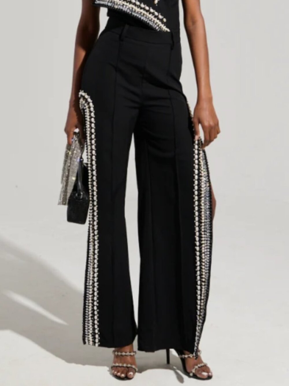 AKIRA LUXURIOUS PANTS WITH SIDE SLITS Size L